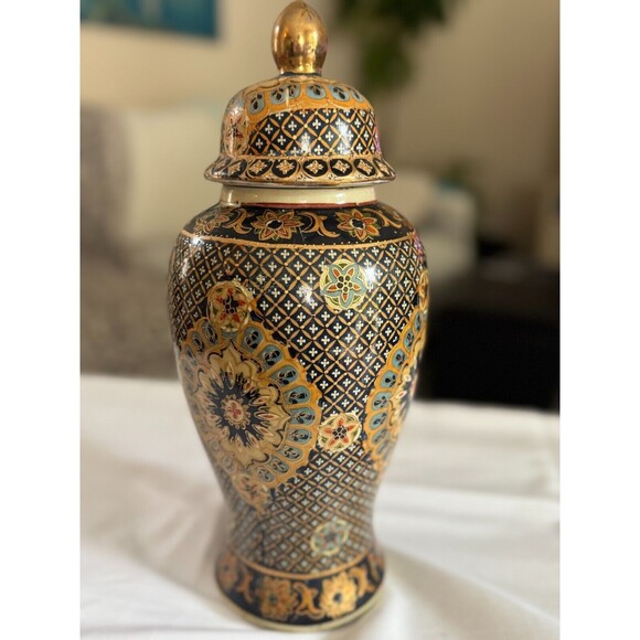 Chinese Hand Painted Vase Zhong Guo Zhi Zao Blue Gold Floral Motif Vintage China - Picture 7 of 8